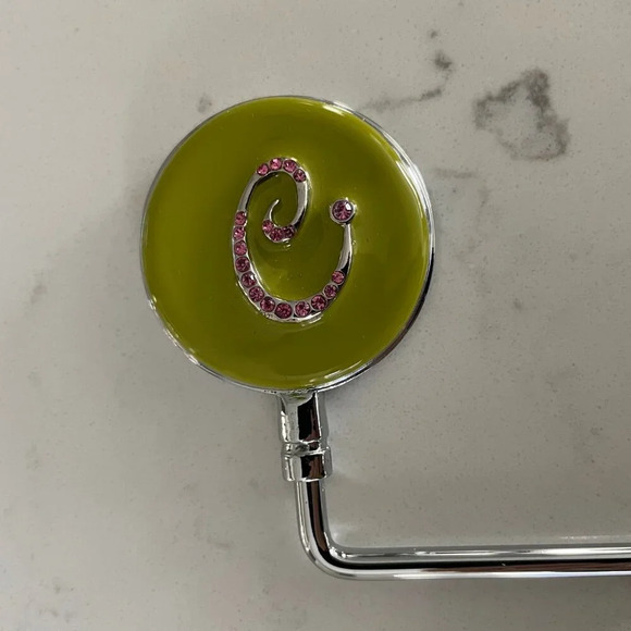 Nordstrom 'C' Metal Swivel Hook in Green Pink to secure Handbag/Accessories NWOT - Picture 4 of 8